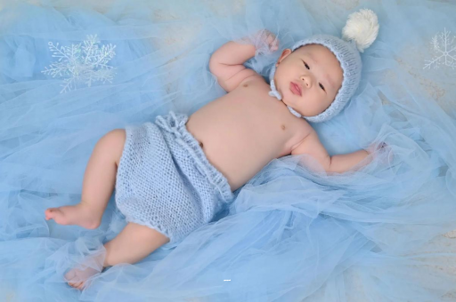 武穴摸孕妇肚子沾喜气 武穴摸孕妇肚子沾喜气